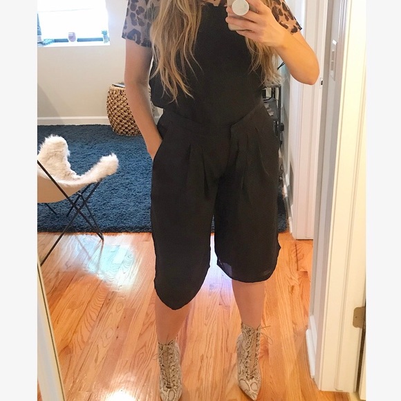 Kimchi Blue Pants - Unique and Comfy Urban Outfitters Bermuda Shorts